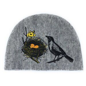 Handmade Felt Tea Pot Cozy Robin Song Bird With Nest Image NEW